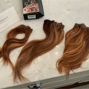 Amazing beauty tape in hair extensions